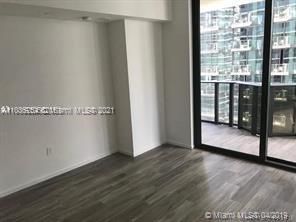 Recently Sold: $615,000 (1 beds, 2 baths, 849 Square Feet)
