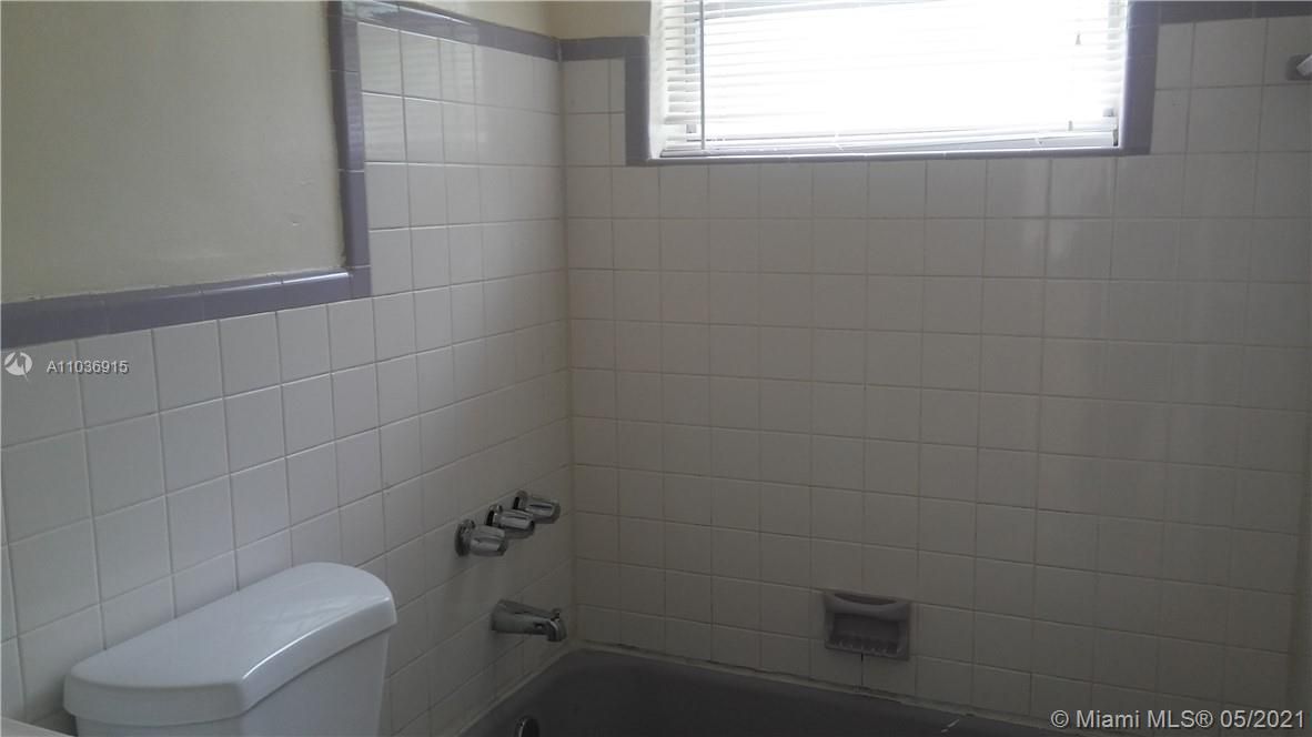 Recently Rented: $1,200 (2 beds, 1 baths, 2006 Square Feet)