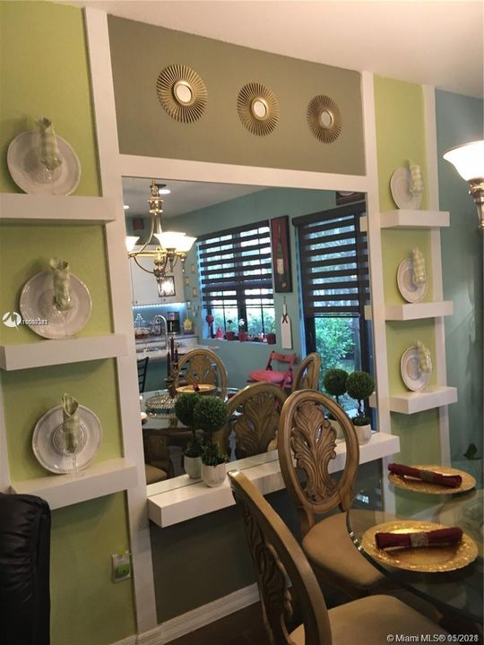 最近售出: $350,000 (3 贝兹, 2 浴室, 1538 平方英尺)