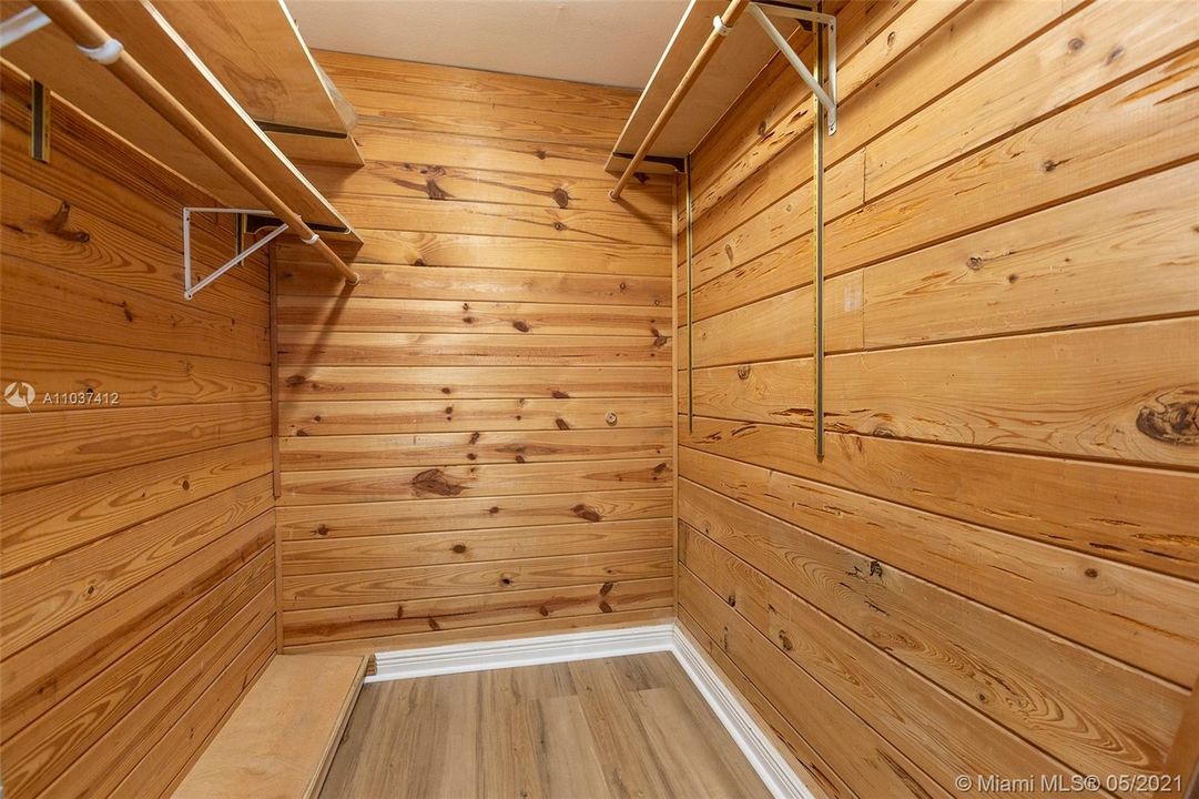 Cedar Walk-in Closet