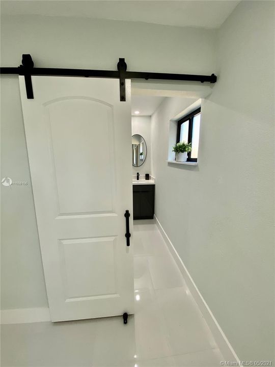 Recently Sold: $440,000 (3 beds, 2 baths, 1444 Square Feet)