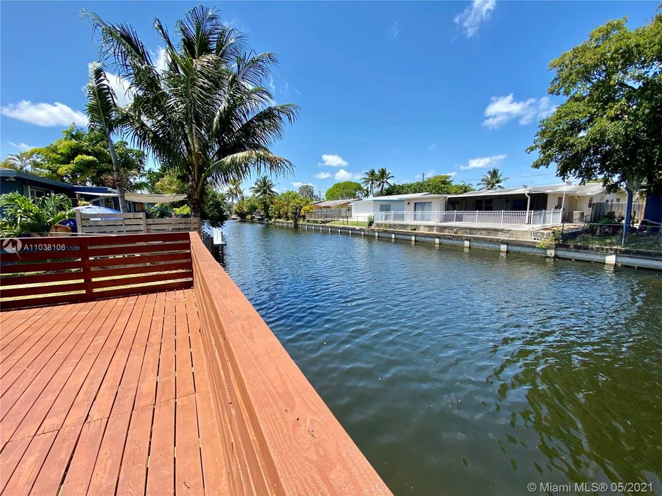 Recently Sold: $440,000 (3 beds, 2 baths, 1444 Square Feet)