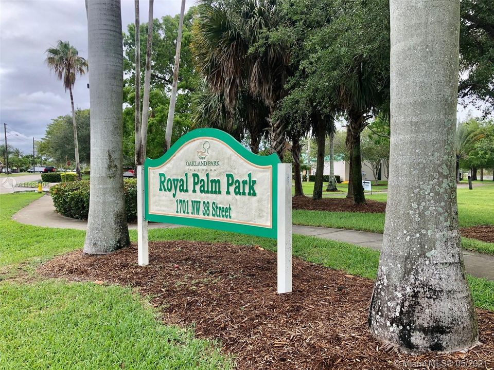 Recently Sold: $440,000 (3 beds, 2 baths, 1444 Square Feet)