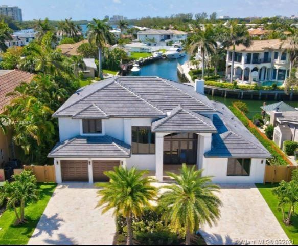 Recently Sold: $3,950,000 (3 beds, 4 baths, 4088 Square Feet)