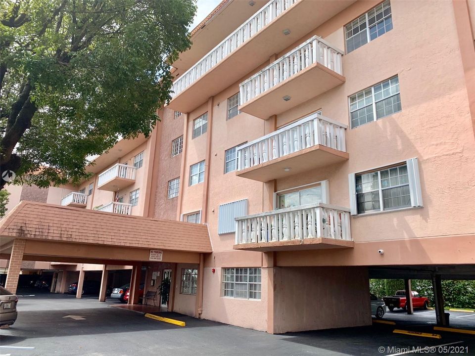 Недавно арендовано: $1,400 (1 спален, 1 ванн, 756 Квадратных фут)