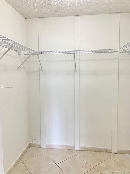 Недавно арендовано: $1,400 (1 спален, 1 ванн, 756 Квадратных фут)