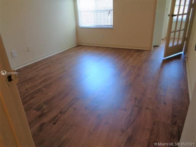 Recently Rented: $1,475 (1 beds, 1 baths, 743 Square Feet)
