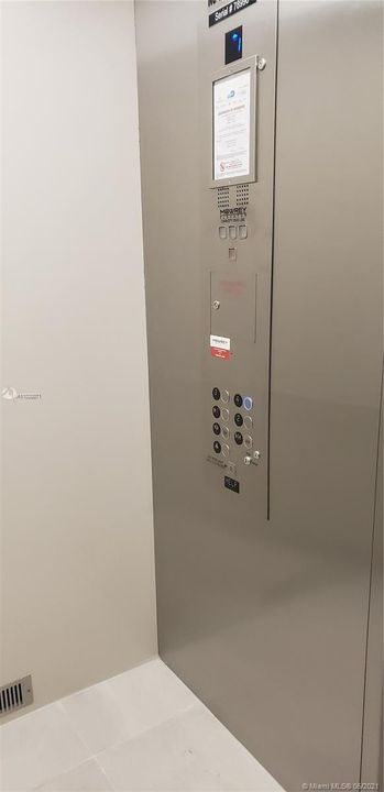 Recently Rented: $2,650 (3 beds, 2 baths, 1129 Square Feet)