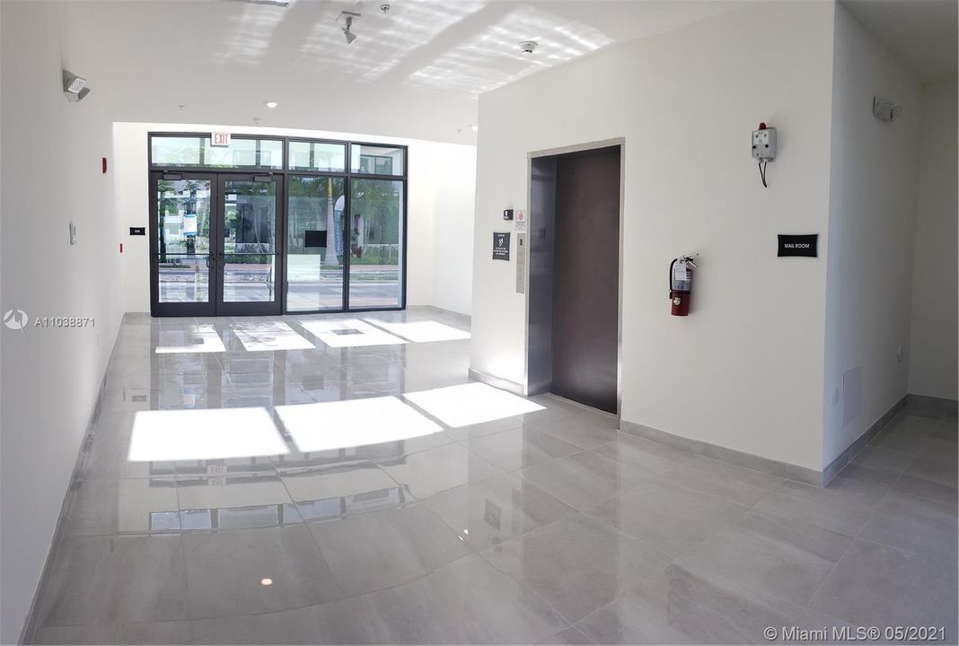 Recently Rented: $2,650 (3 beds, 2 baths, 1129 Square Feet)