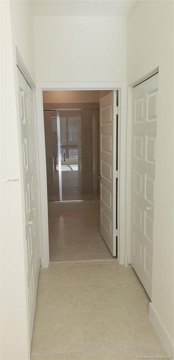 Recently Rented: $2,650 (3 beds, 2 baths, 1129 Square Feet)