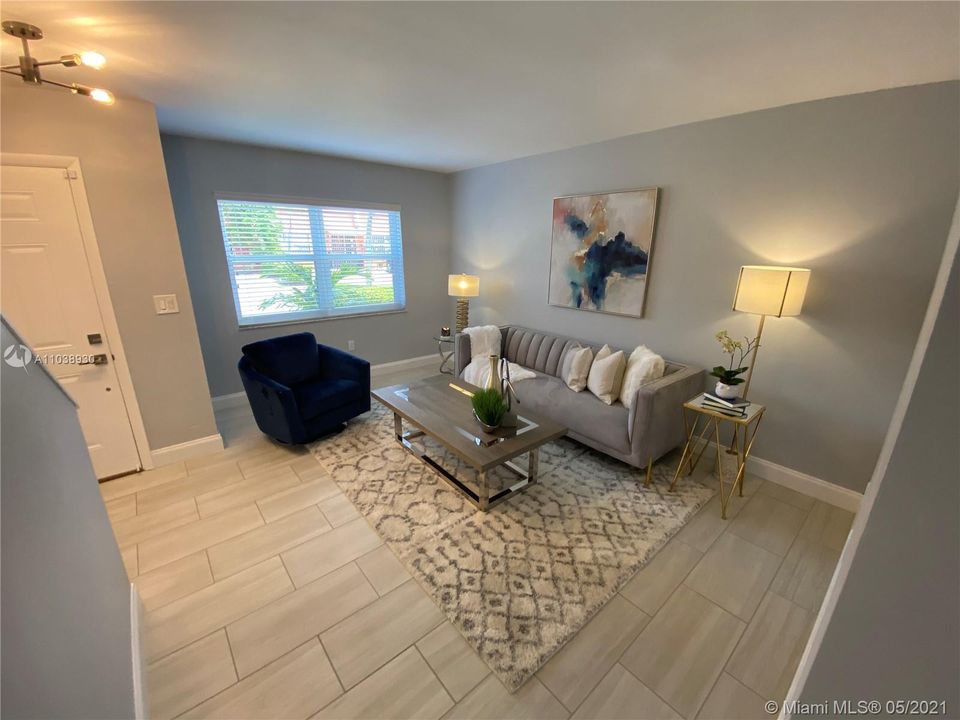 Recently Sold: $284,900 (2 beds, 2 baths, 1091 Square Feet)