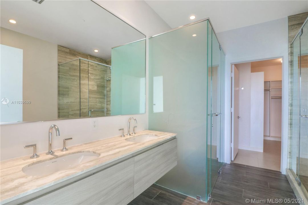 Недавно арендовано: $4,800 (2 спален, 3 ванн, 1223 Квадратных фут)