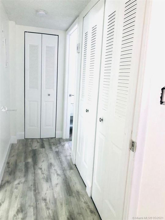 Recently Rented: $1,100 (1 beds, 1 baths, 775 Square Feet)