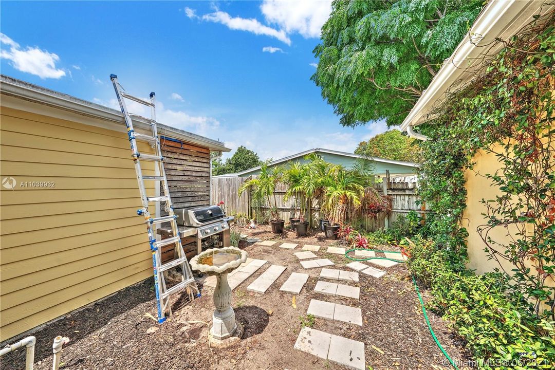 1678 NE Sunview Terrace_Jensen Beach_Fl_Backyard 12