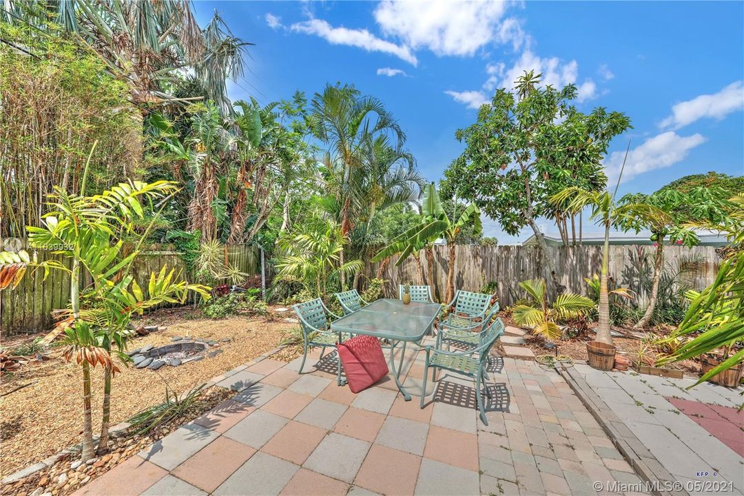 1678 NE Sunview Terrace_Jensen Beach_Fl_Backyard 4