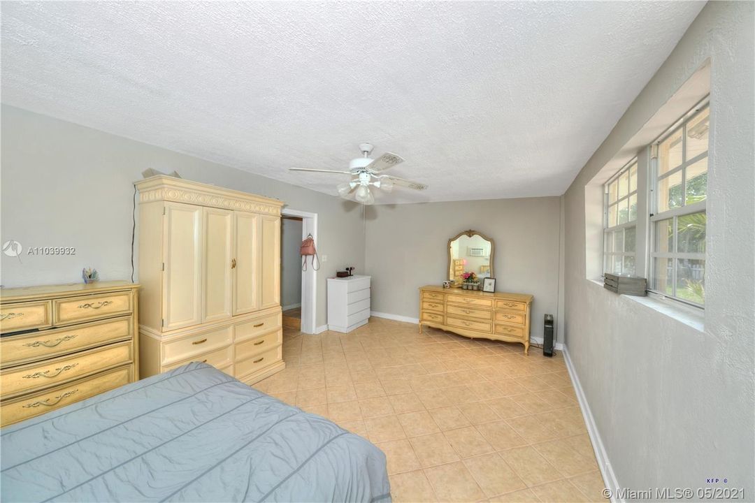 1678 NE Sunview Terrace_Jensen Beach_Fl_Bedroom 2