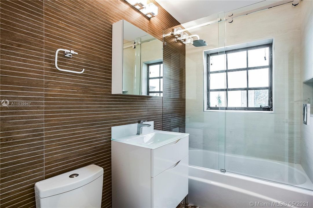 Недавно арендовано: $4,500 (3 спален, 2 ванн, 1298 Квадратных фут)