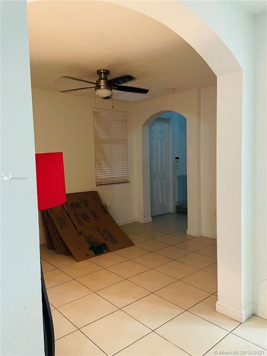 Недавно арендовано: $1,900 (3 спален, 3 ванн, 1459 Квадратных фут)