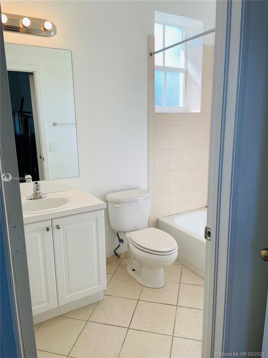 Недавно арендовано: $1,900 (3 спален, 3 ванн, 1459 Квадратных фут)