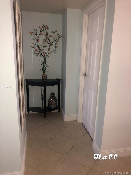 Recientemente alquilado: $2,950 (2 camas, 2 baños, 1036 Pies cuadrados)