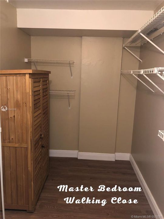 Recientemente alquilado: $2,950 (2 camas, 2 baños, 1036 Pies cuadrados)