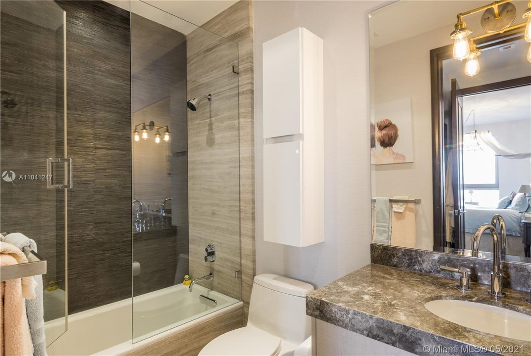 Недавно арендовано: $39,000 (3 спален, 6 ванн, 4609 Квадратных фут)