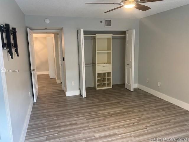 Recently Rented: $1,425 (1 beds, 1 baths, 846 Square Feet)