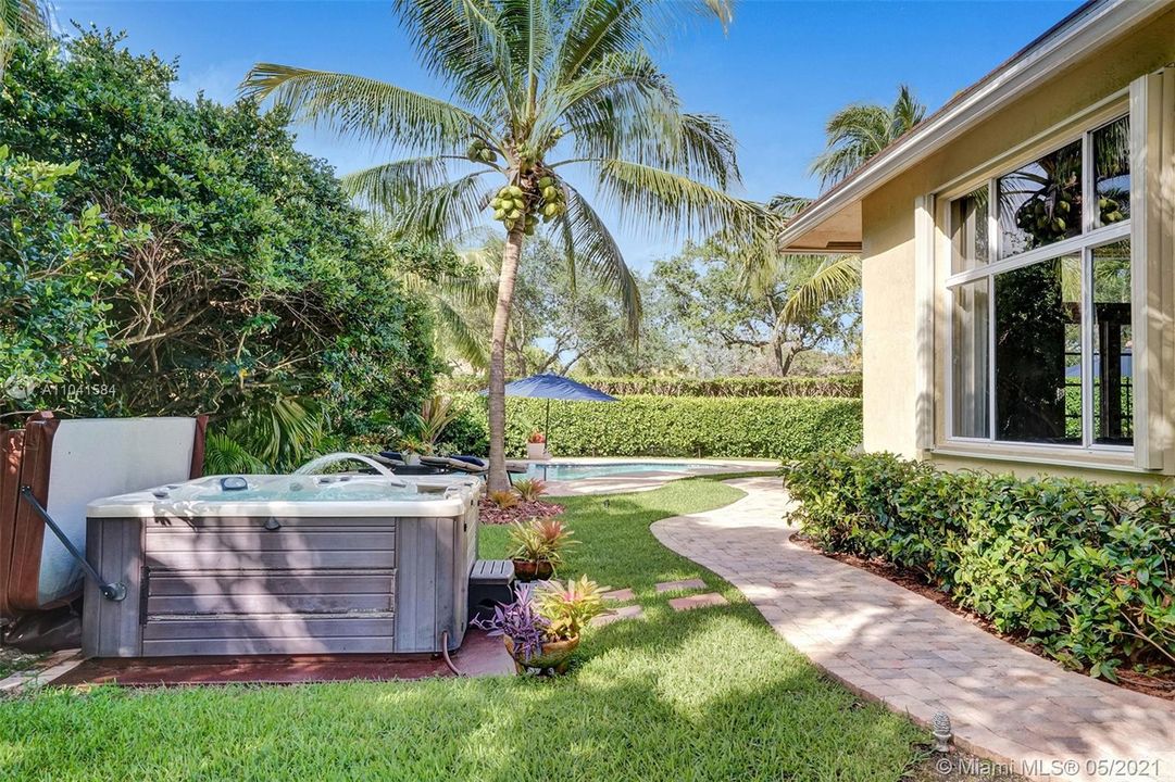 Недавно арендовано: $8,500 (5 спален, 3 ванн, 3400 Квадратных фут)