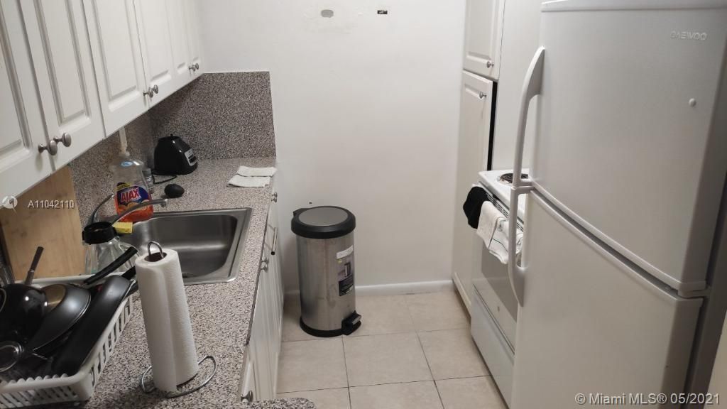 Недавно арендовано: $1,050 (1 спален, 1 ванн, 580 Квадратных фут)