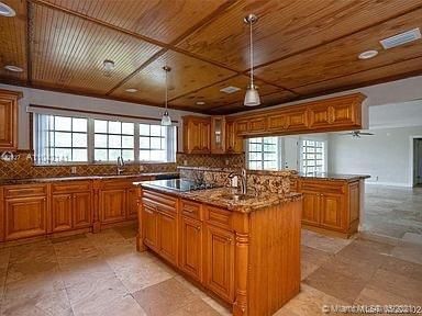 Недавно арендовано: $2,700 (3 спален, 2 ванн, 3168 Квадратных фут)