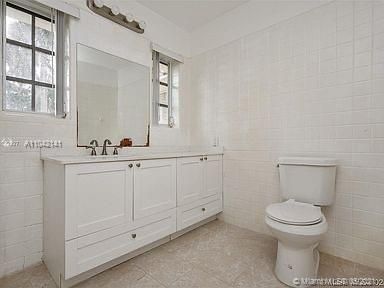 Недавно арендовано: $2,700 (3 спален, 2 ванн, 3168 Квадратных фут)