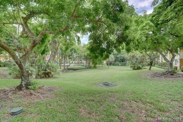 Recently Sold: $255,000 (2 beds, 2 baths, 1105 Square Feet)