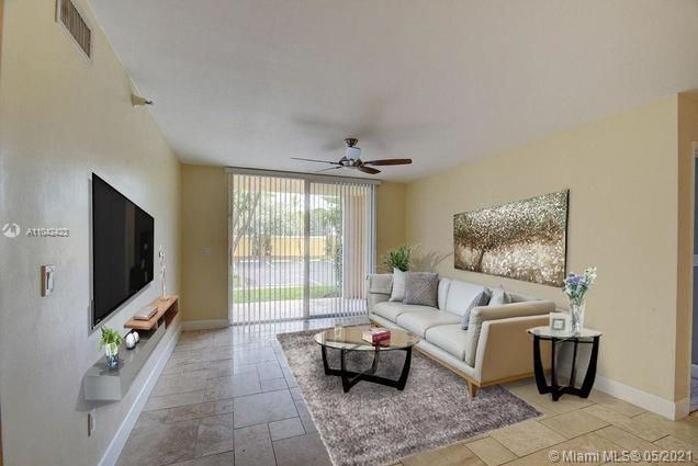 Recently Sold: $255,000 (2 beds, 2 baths, 1105 Square Feet)