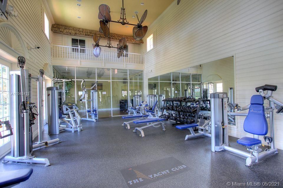 Recently Sold: $255,000 (2 beds, 2 baths, 1105 Square Feet)