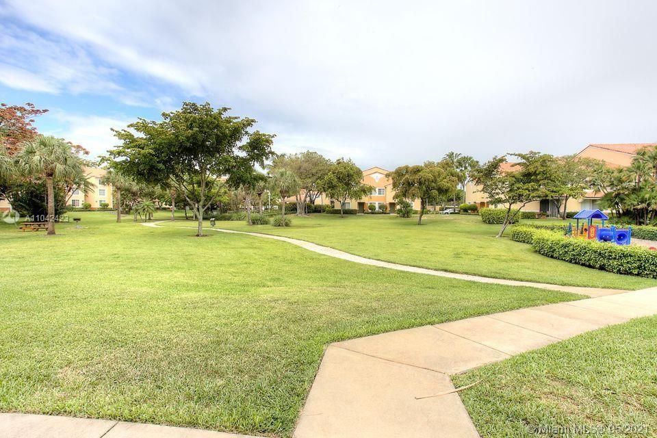 Recently Sold: $255,000 (2 beds, 2 baths, 1105 Square Feet)