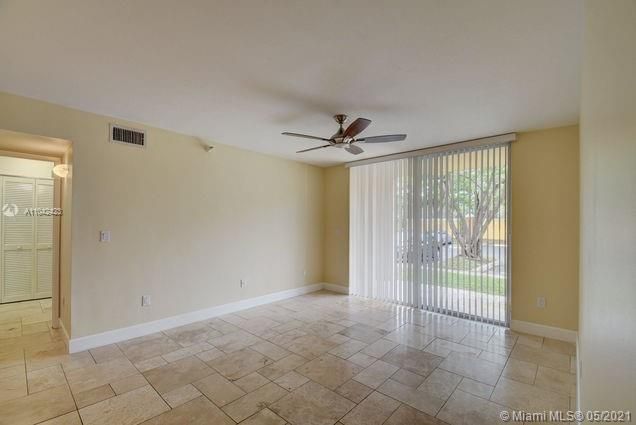 Recently Sold: $255,000 (2 beds, 2 baths, 1105 Square Feet)