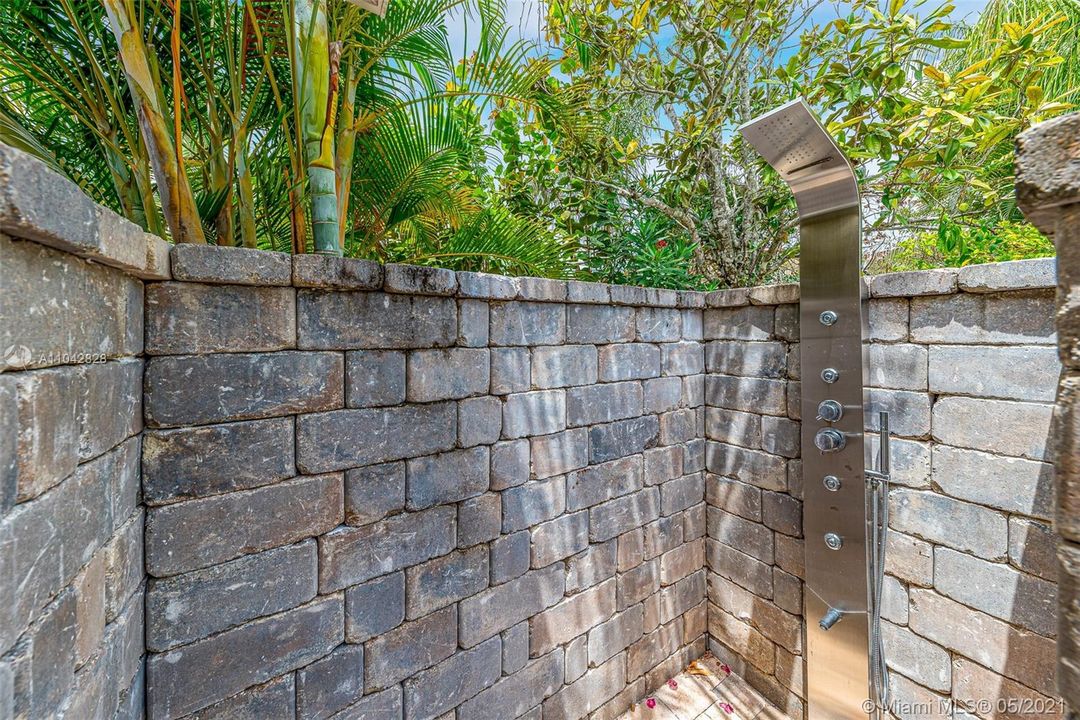 Недавно продано: $449,000 (3 спален, 3 ванн, 3494 Квадратных фут)