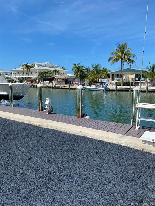 Recently Sold: $1,100,000 (3 beds, 2 baths, 2348 Square Feet)
