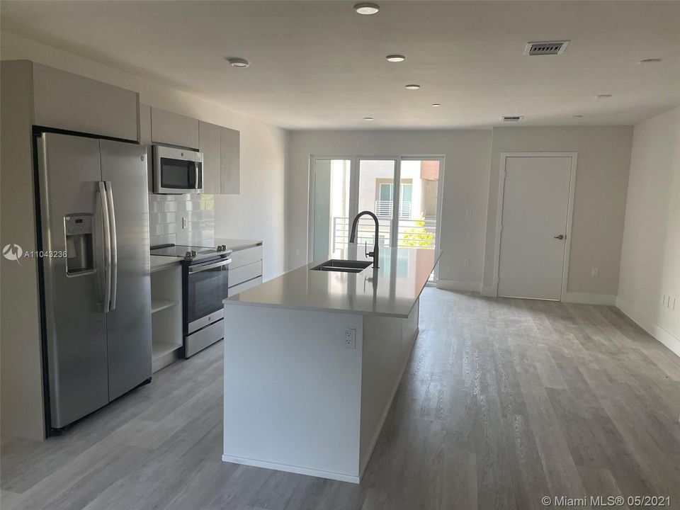 Recently Rented: $2,500 (2 beds, 2 baths, 0 Square Feet)