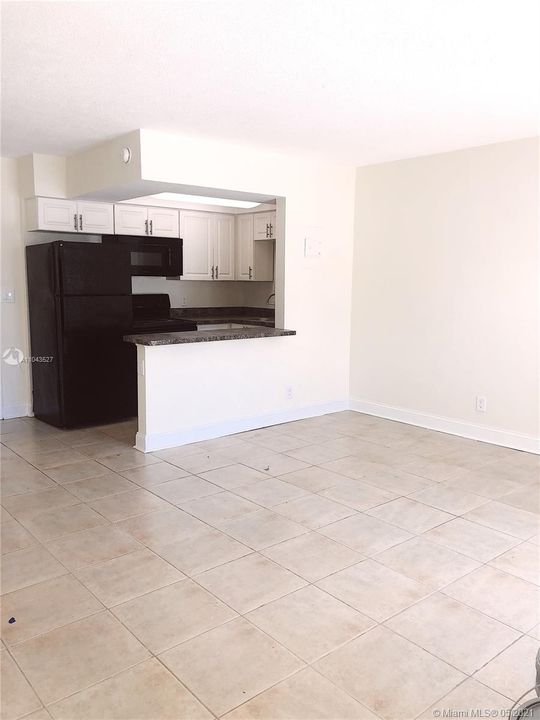 Recently Rented: $1,050 (0 beds, 1 baths, 4236 Square Feet)