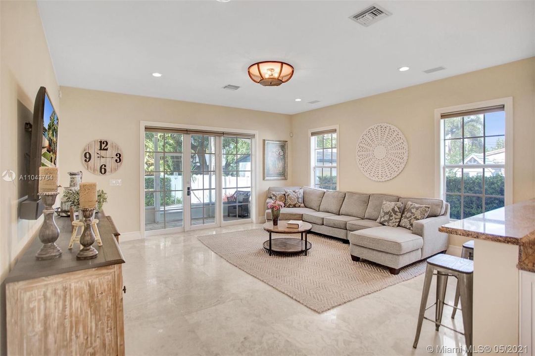 Recently Sold: $1,590,000 (4 beds, 3 baths, 3256 Square Feet)