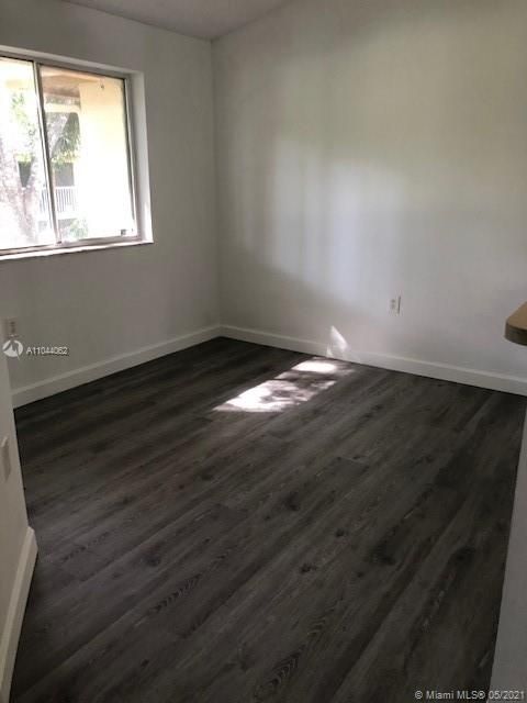 Recientemente alquilado: $1,599 (2 camas, 2 baños, 1120 Pies cuadrados)