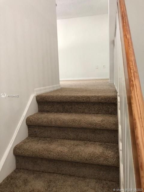 Recientemente alquilado: $1,599 (2 camas, 2 baños, 1120 Pies cuadrados)