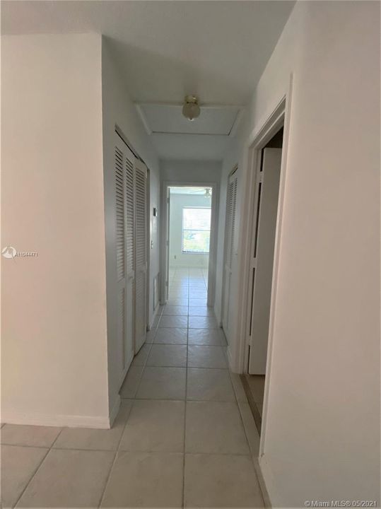 Vendido Recientemente: $142,000 (2 camas, 2 baños, 1160 Pies cuadrados)