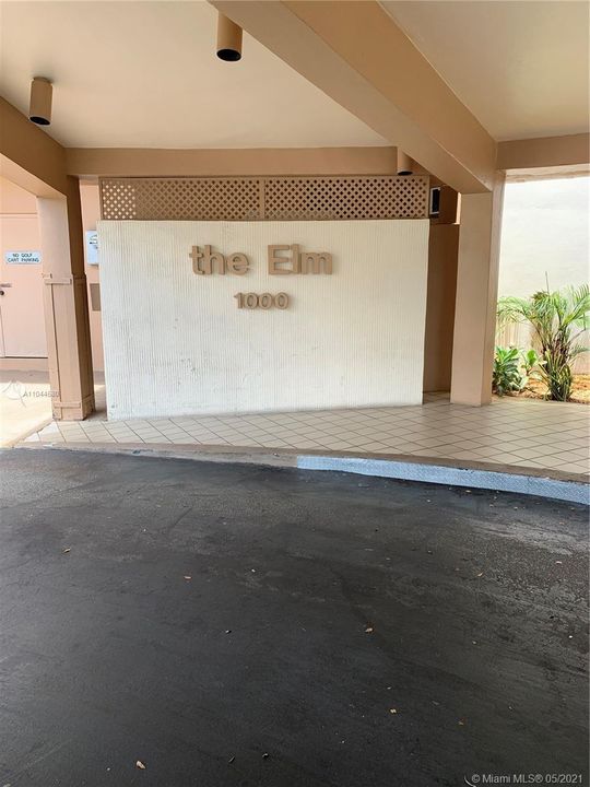 Vendido Recientemente: $139,900 (2 camas, 2 baños, 1100 Pies cuadrados)