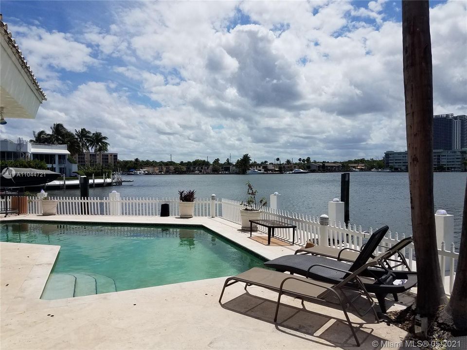 Recently Sold: $4,500,000 (5 beds, 4 baths, 0 Square Feet)