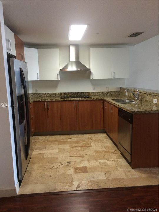 Recently Rented: $2,000 (1 beds, 1 baths, 630 Square Feet)