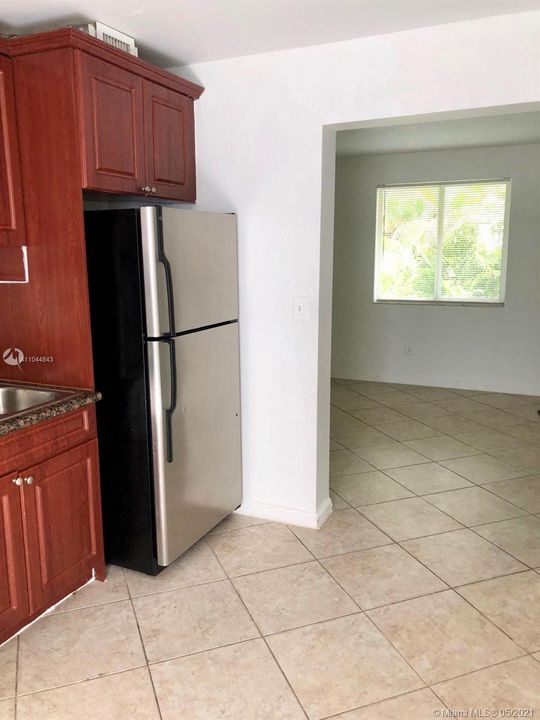 Recently Rented: $1,480 (2 beds, 1 baths, 4087 Square Feet)