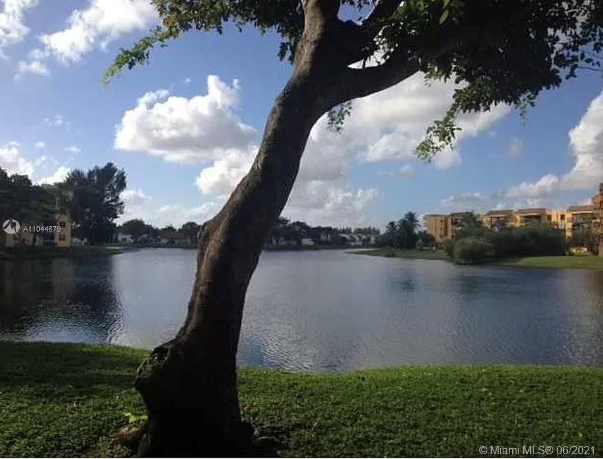 Recently Sold: $169,000 (1 beds, 1 baths, 755 Square Feet)