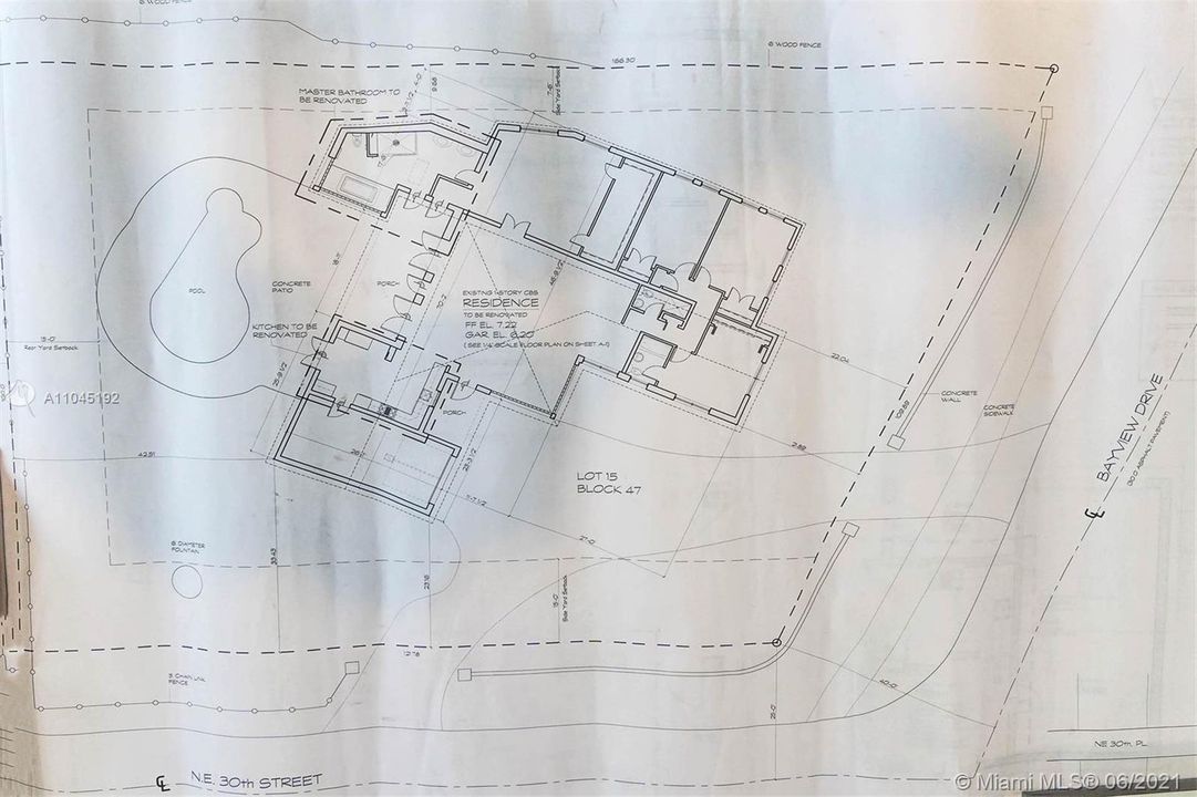 最近售出: $1,299,999 (4 贝兹, 3 浴室, 2548 平方英尺)